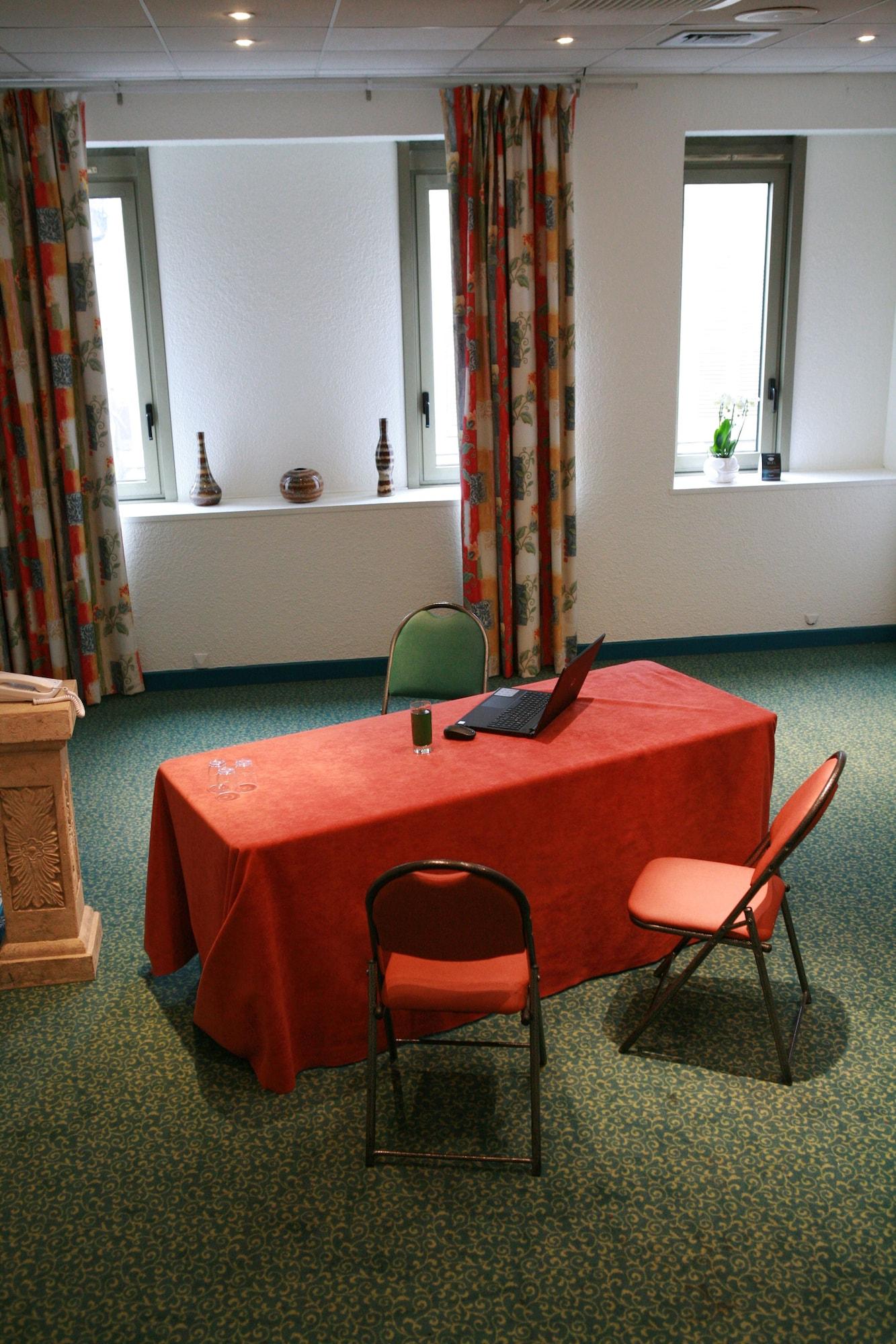 Ibis Châteauroux Zewnętrze zdjęcie
